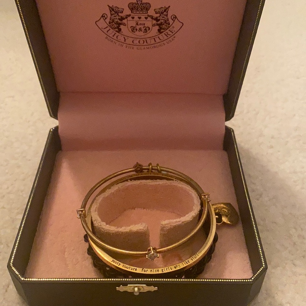 Juicy Couture Bangle Set